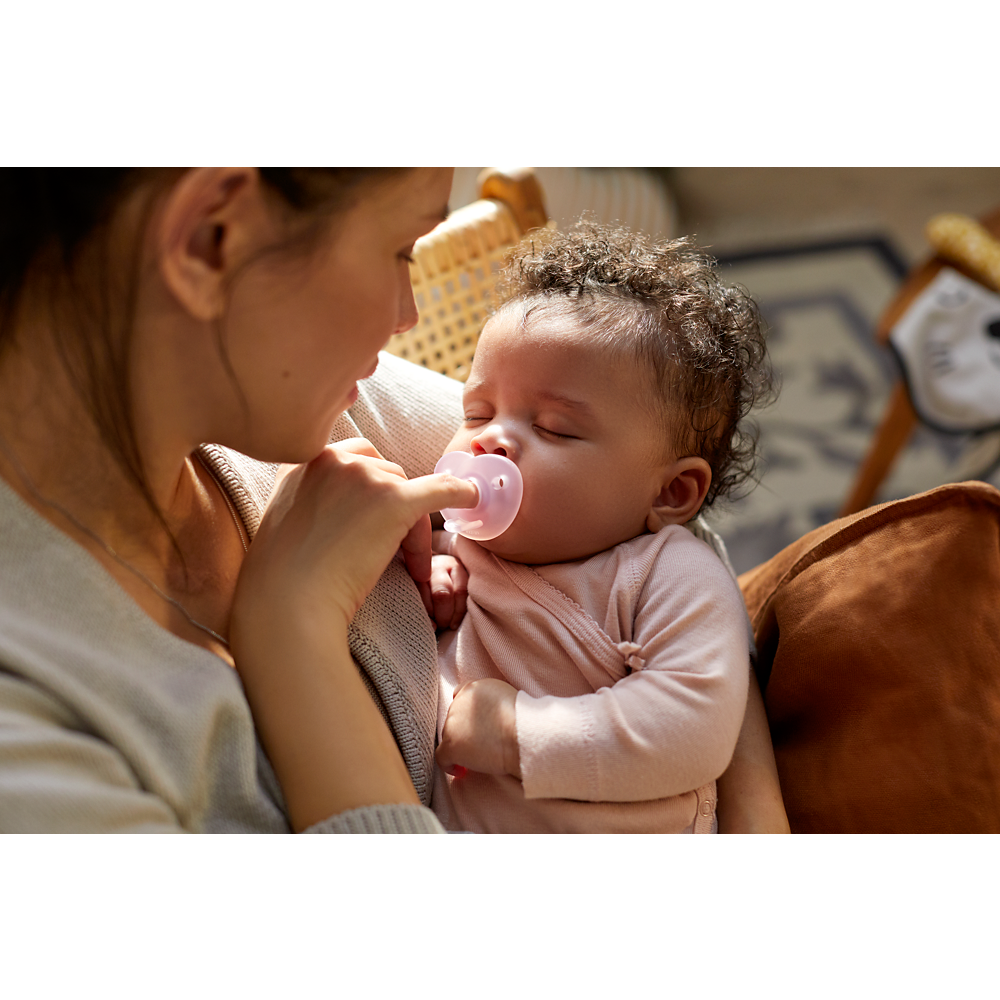 Philips Avent Soothie duda 0-6m, deklica, 2kom, SCF099/22