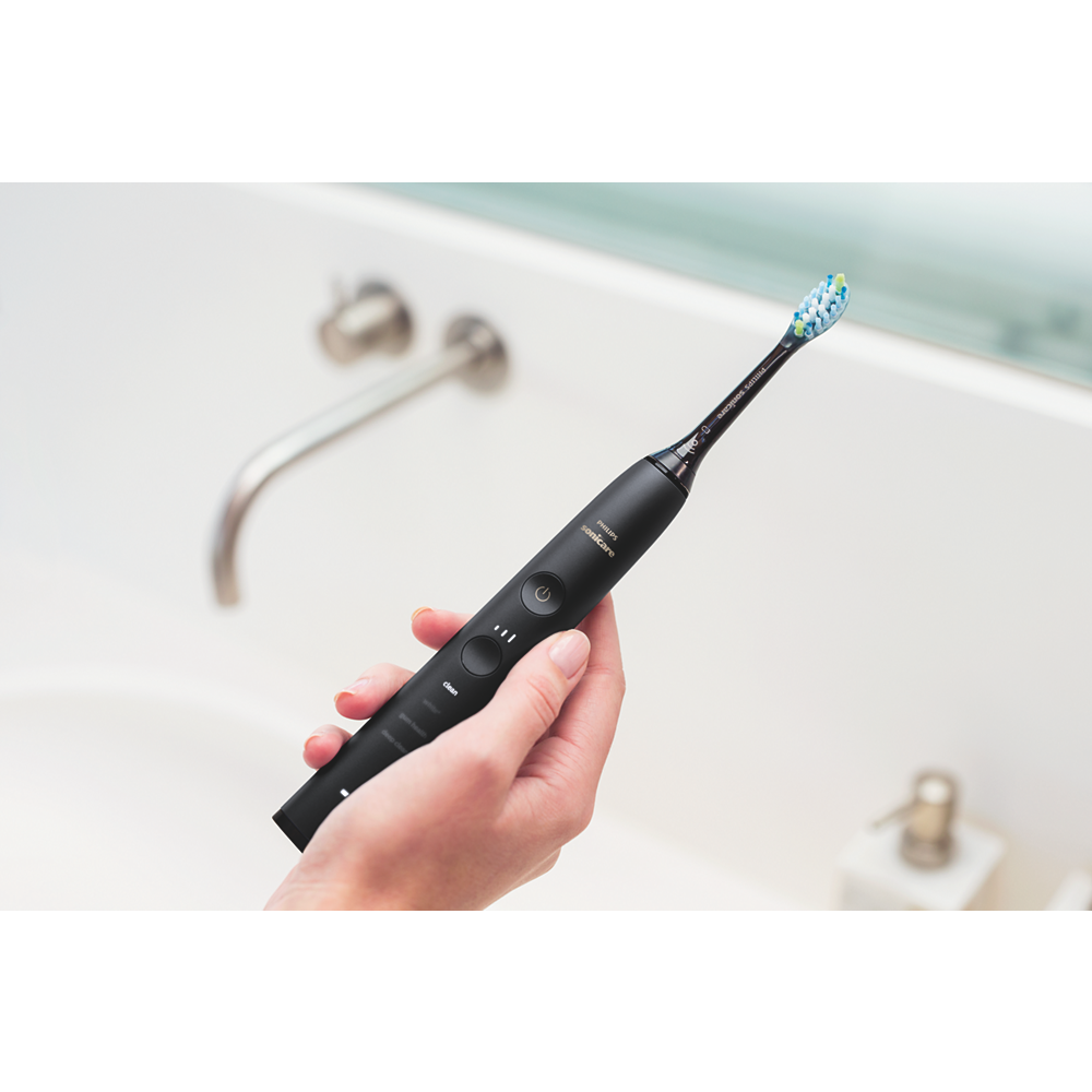 Philips Sonicare električna zobna ščetka Diamond Clean serije 9000 HX9911/09