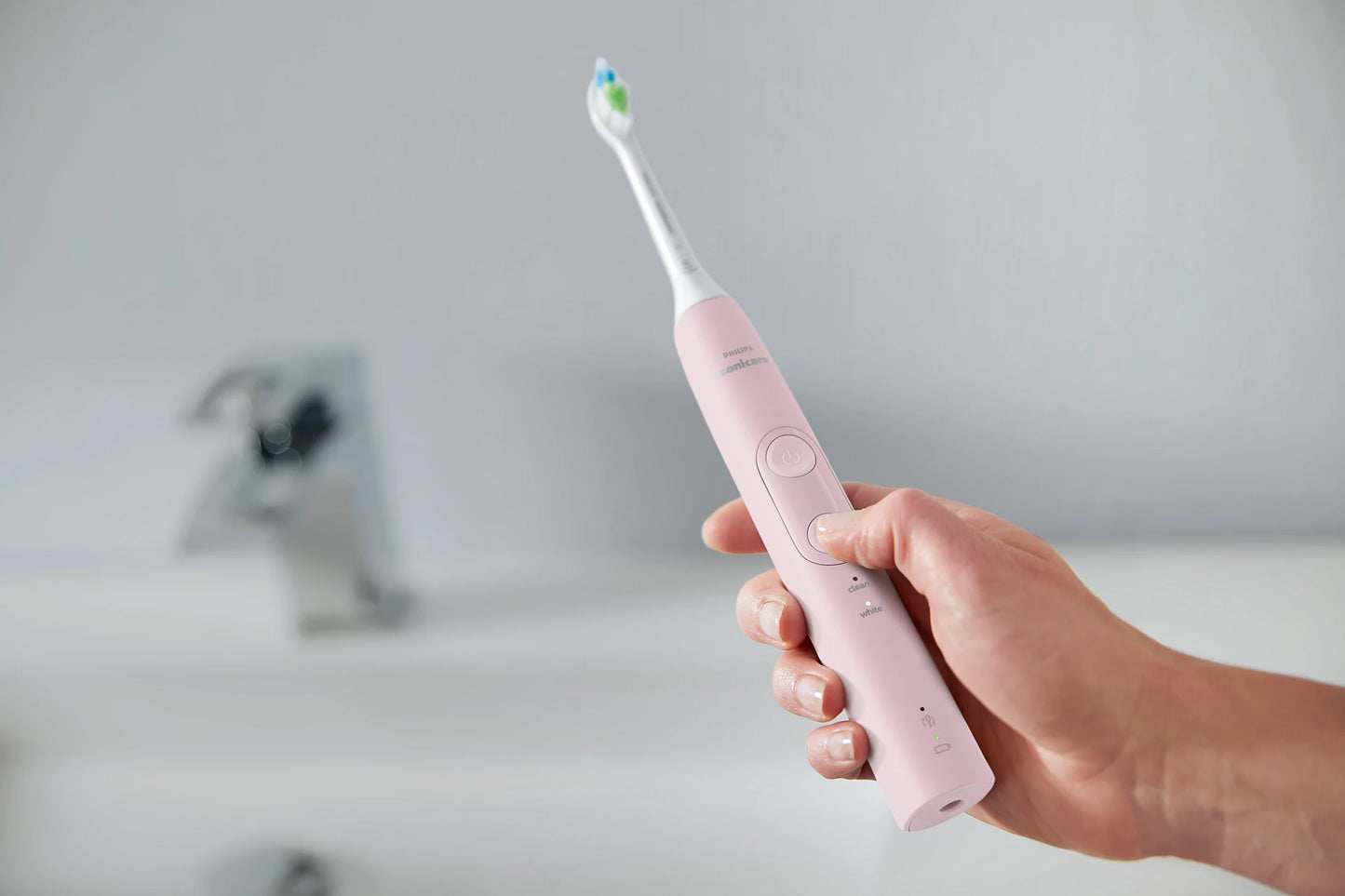 Philips Sonicare električna zobna ščetka Protective Clean serije 4500 HX6836/24