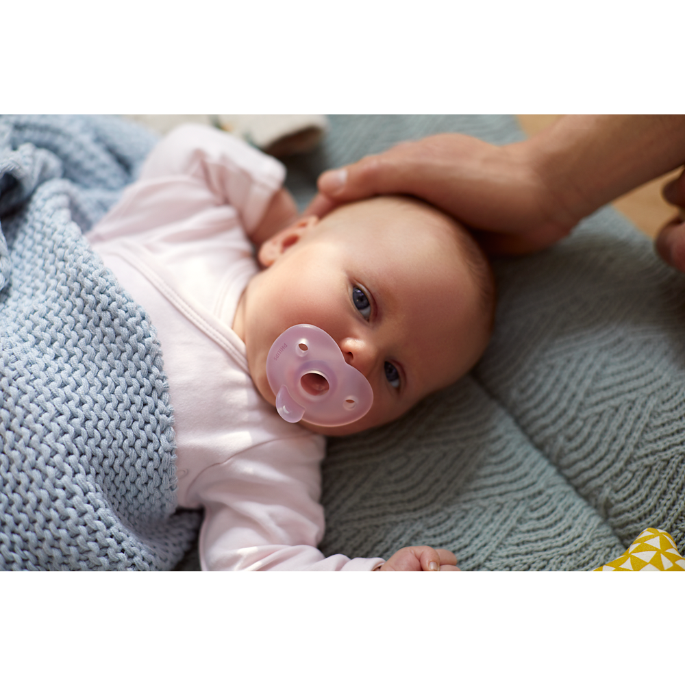 Philips Avent Soothie duda 0-6m, deklica, 2kom, SCF099/22
