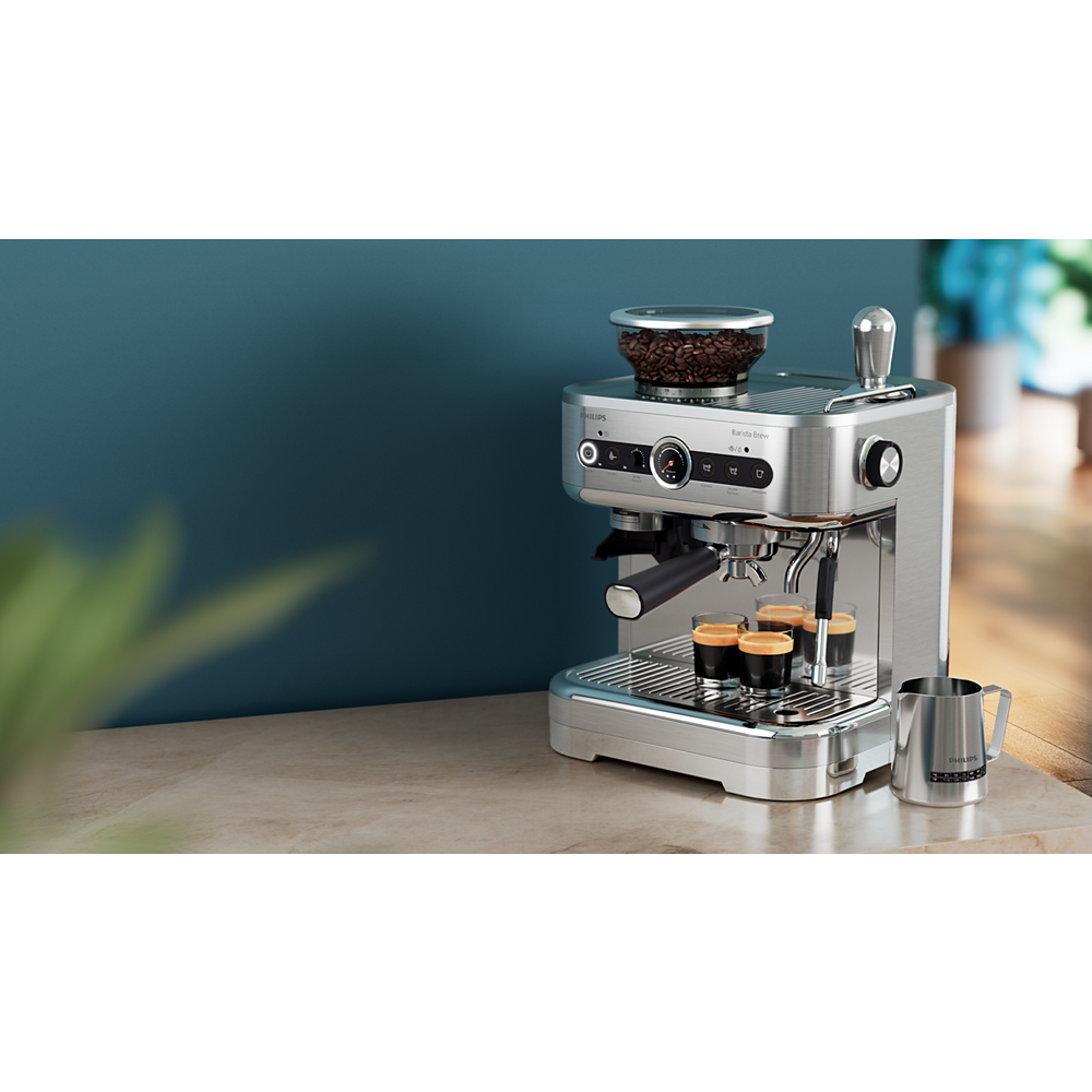 Philips Polsamodejni kavni aparat PSA3218/01 Barista Brew