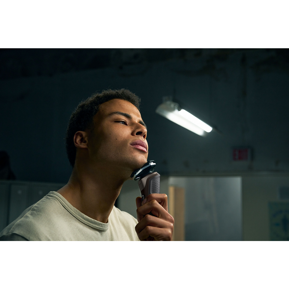 PHILIPS S5886/30 MOŠKI BRIVNIK