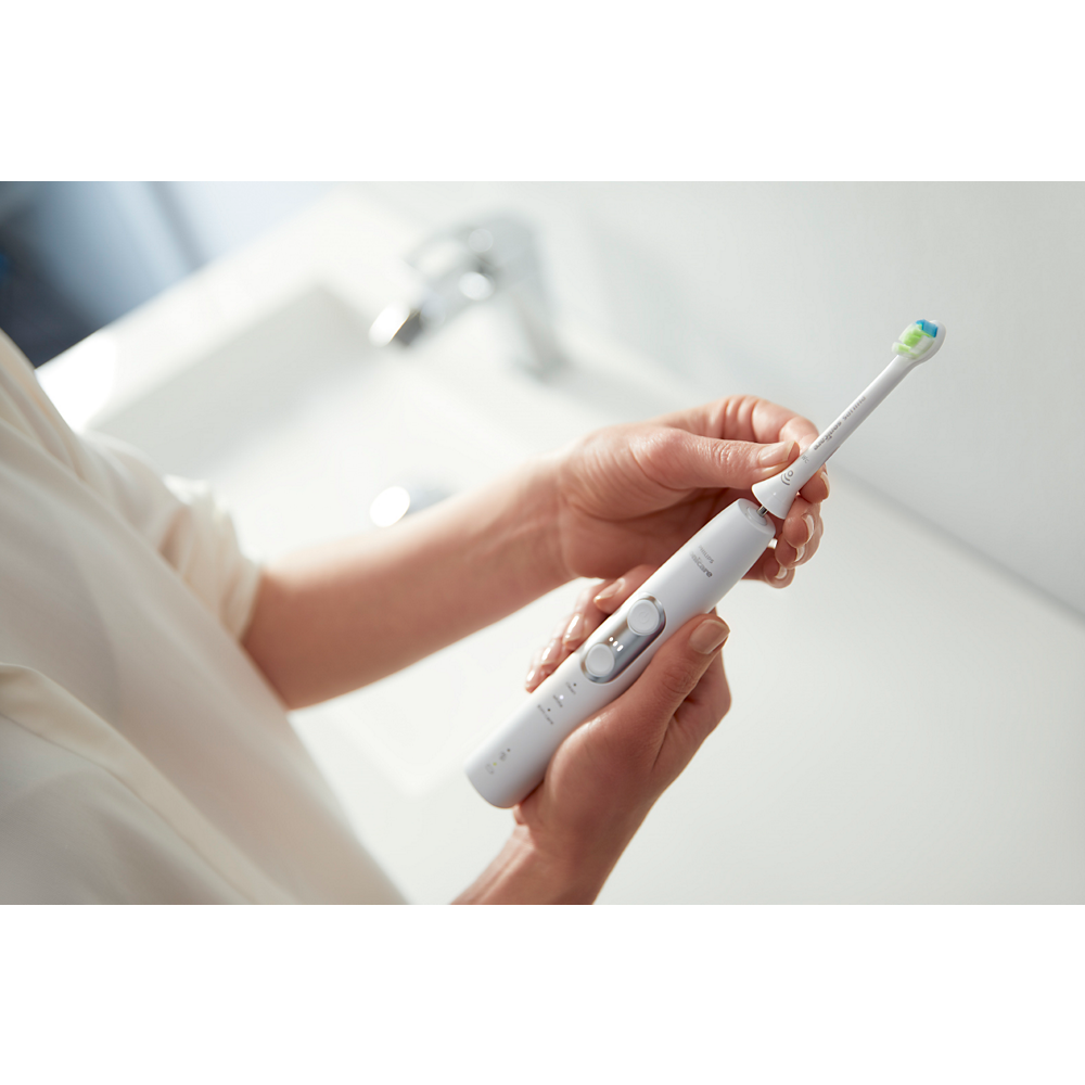 Philips Sonicare W2 Optimal White nadomestna glava ščetke HX6065/10
