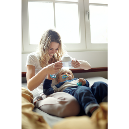 Philips Avent Natural Response lonček za navajanje na samostojno pitje s cucljem SCF263/61