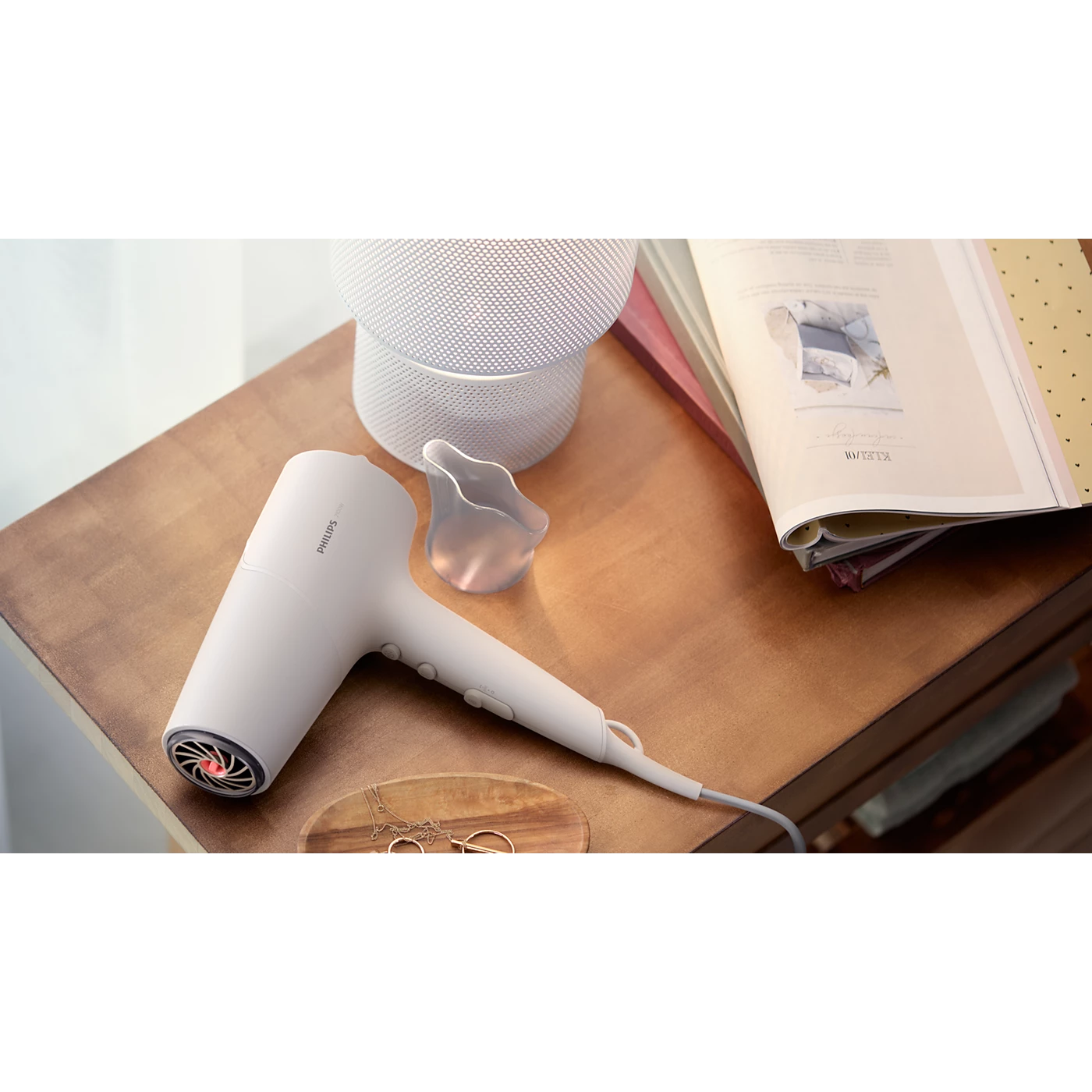 Philips sušilnik za lase serije 5000 BHD501/00