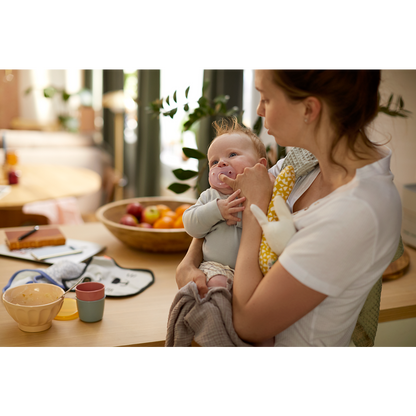 Philips Avent Soothie duda 0-6m, deklica, 2kom, SCF099/22