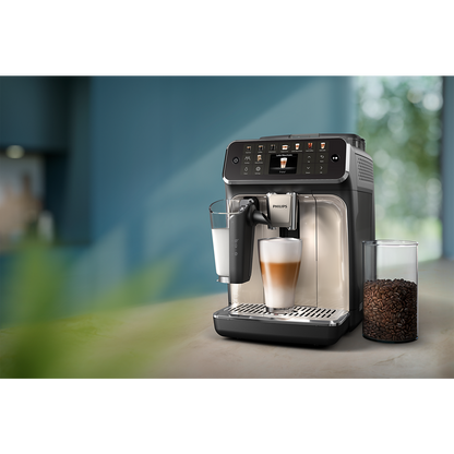 Philips LatteGo samodejni kavni aparat EP5547/90 serija 5500